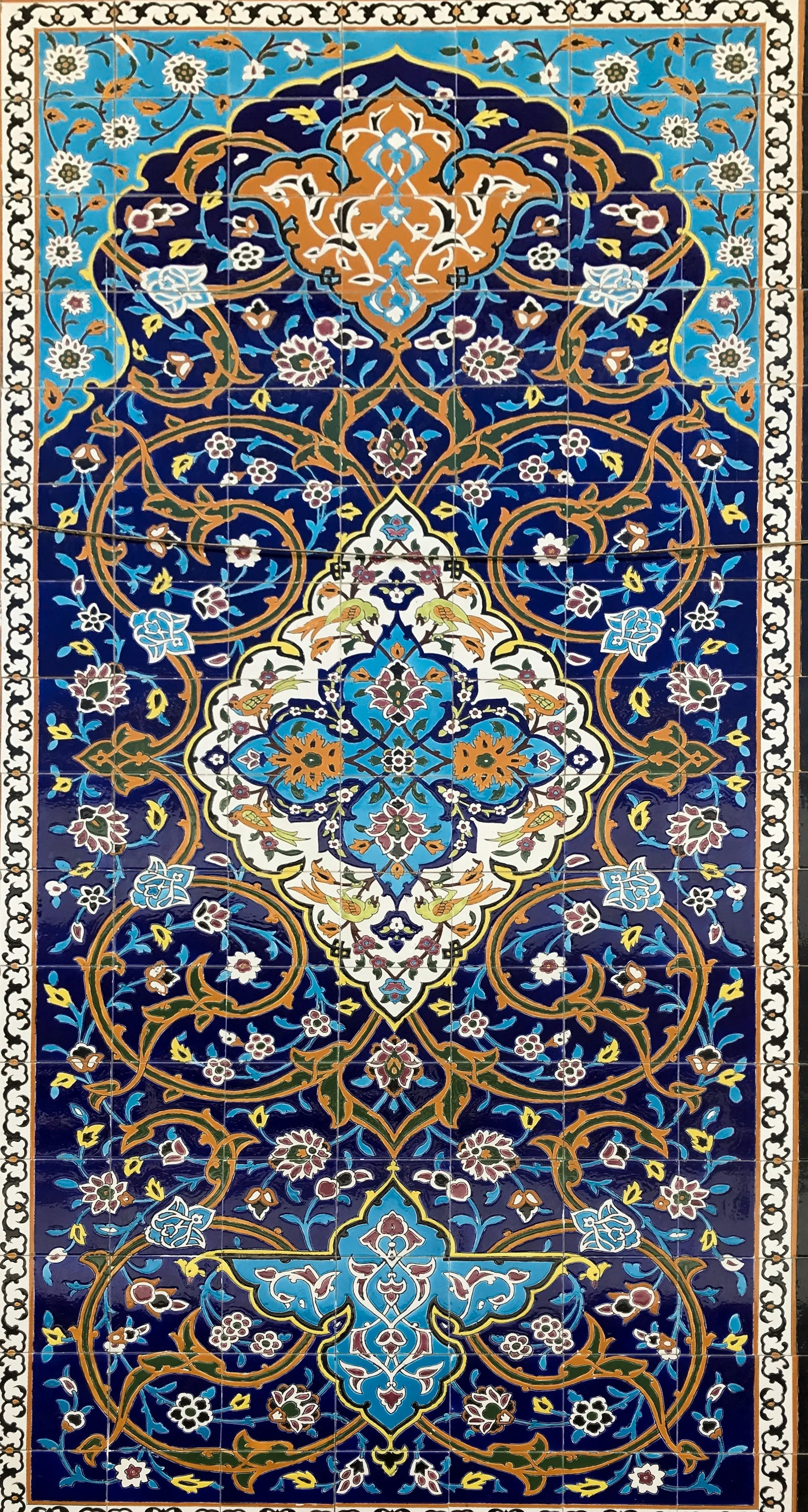 Natural dyes and Persian rug colors